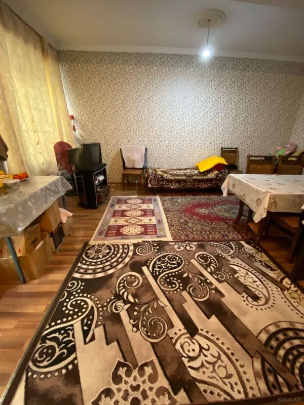 Satılır 2 otaqlı mənzil 60 m²