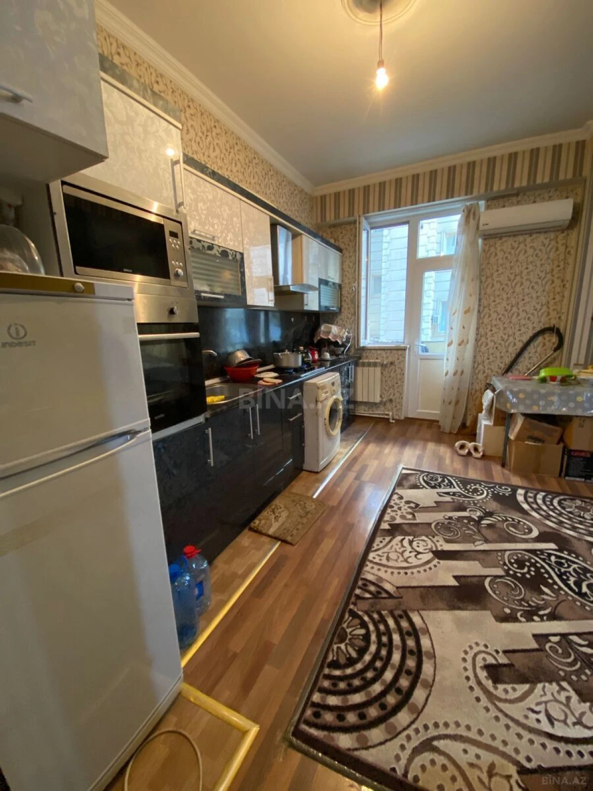 Satılır 2 otaqlı mənzil 60 m²