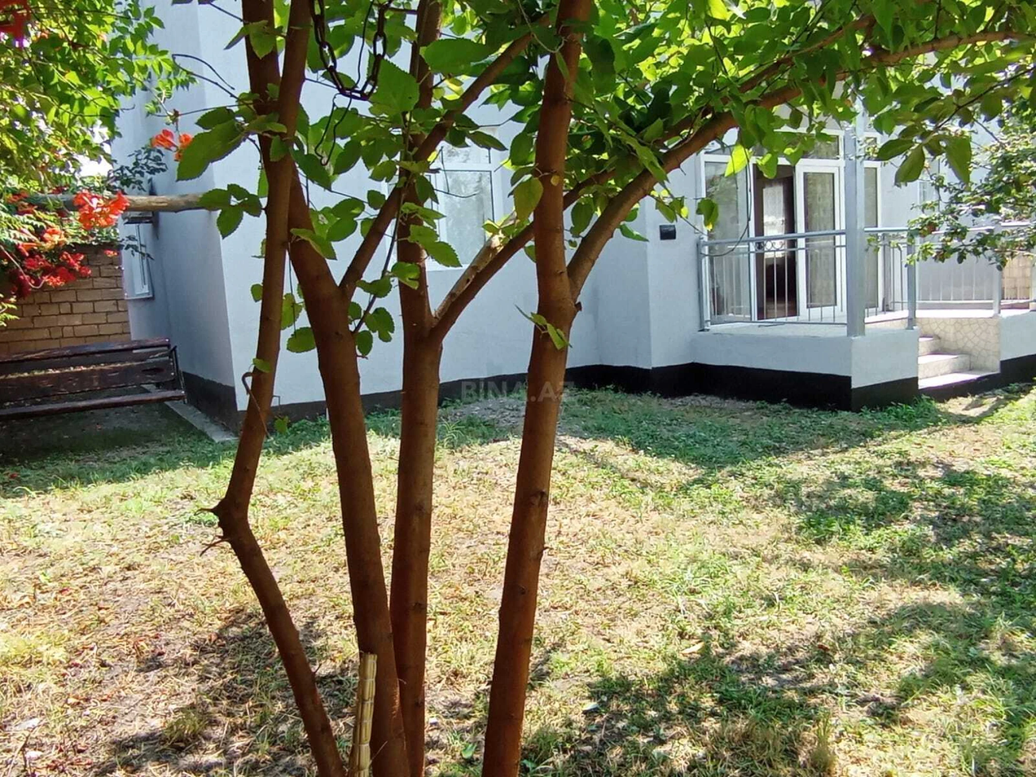Kirayə verilir 7 otaqlı həyət evi 200 m²