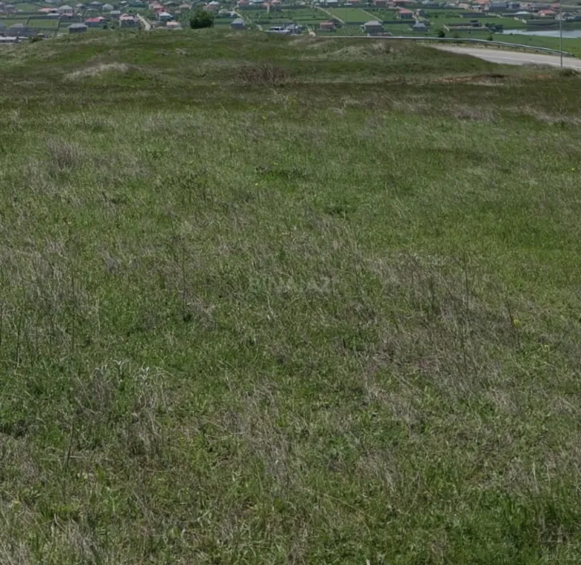 Satılır torpaq sahəsi 12 m²