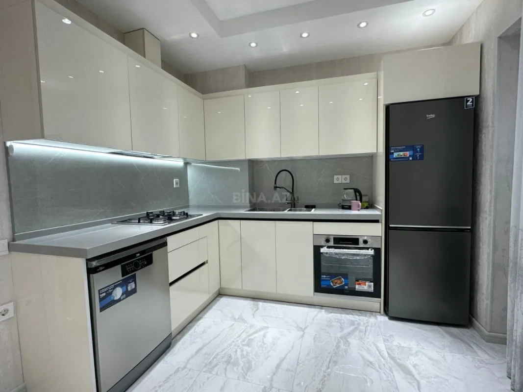 Satılır 3 otaqlı mənzil 90 m²