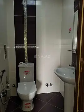Kirayə verilir 3 otaqlı mənzil 130 m²