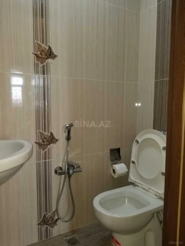 Kirayə verilir 3 otaqlı mənzil 130 m²