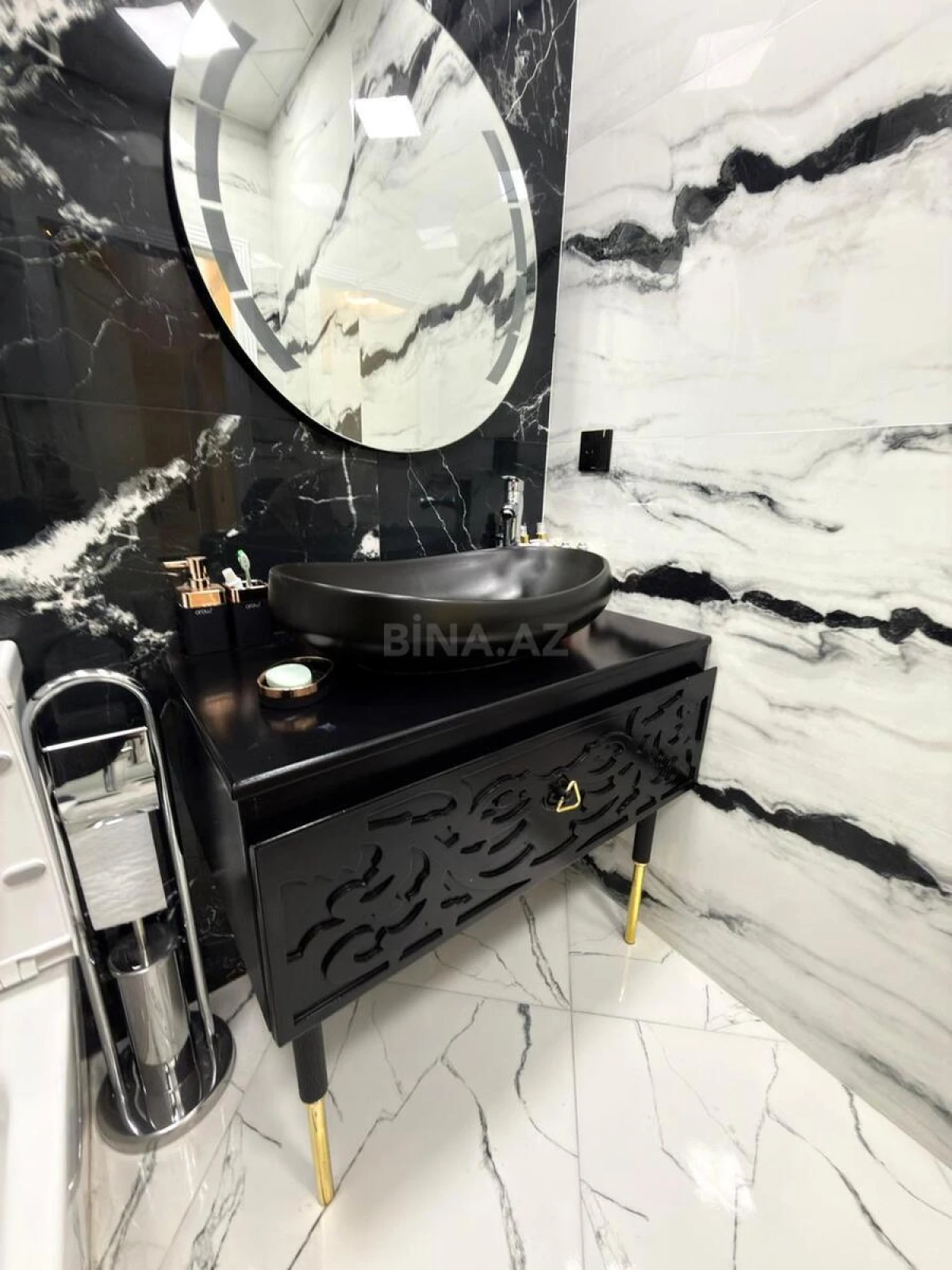 Satılır 2 otaqlı mənzil 65 m²