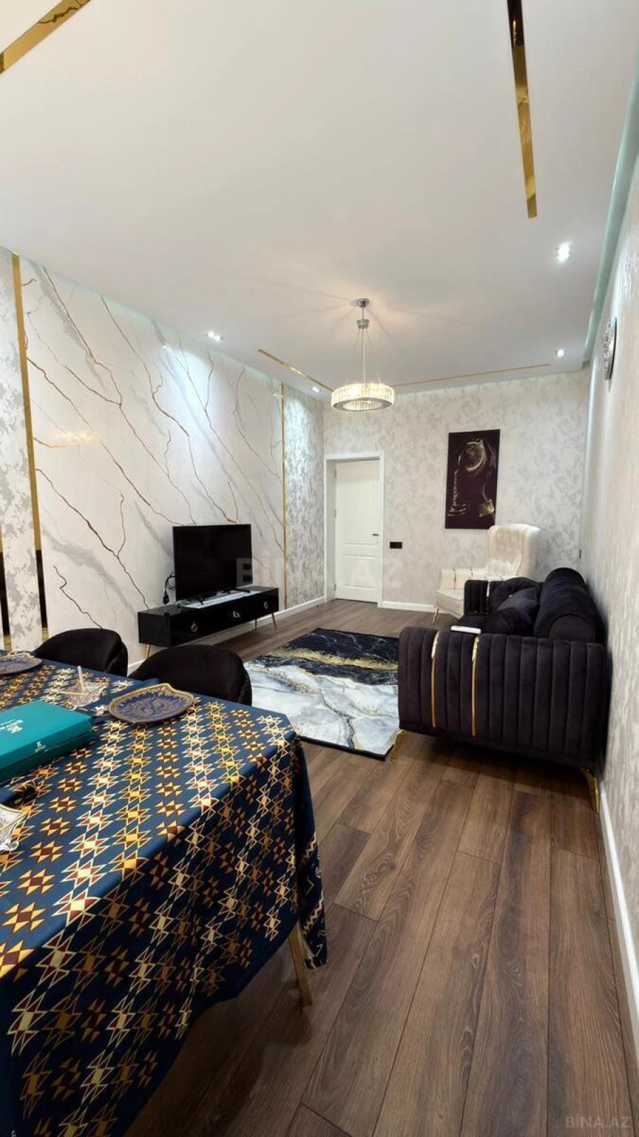 Satılır 2 otaqlı mənzil 65 m²