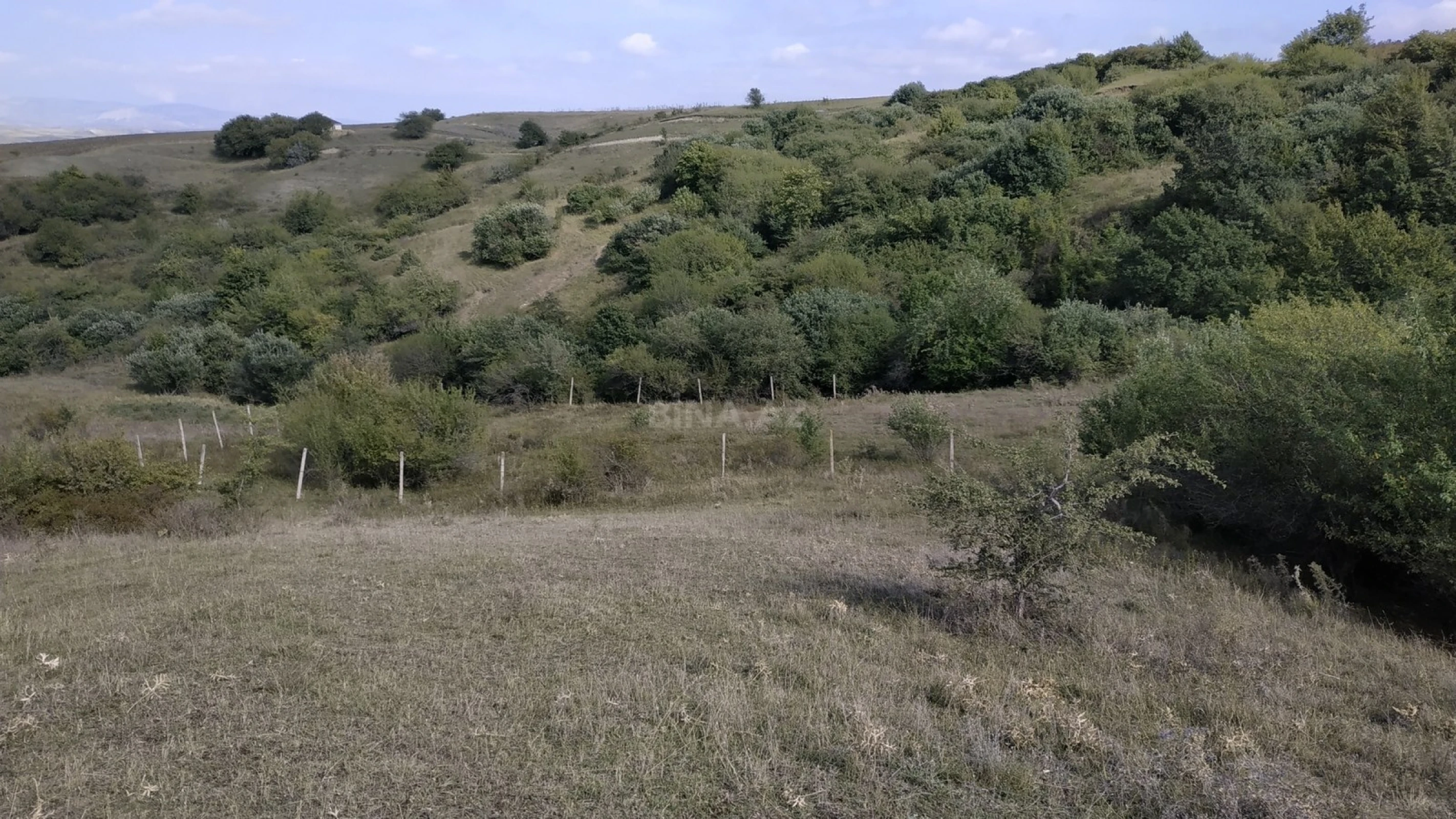 Satılır torpaq sahəsi 12 m²