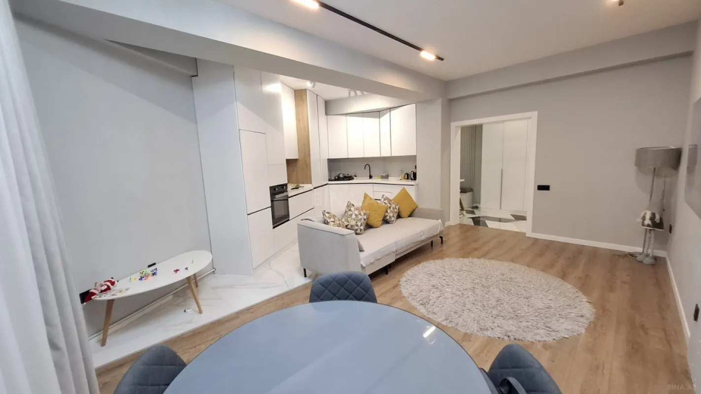 Satılır 2 otaqlı mənzil 75 m²