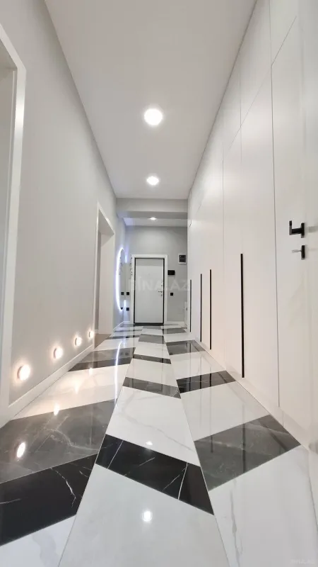 Satılır 2 otaqlı mənzil 75 m²
