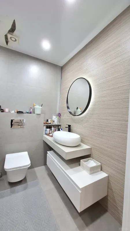 Satılır 2 otaqlı mənzil 75 m²