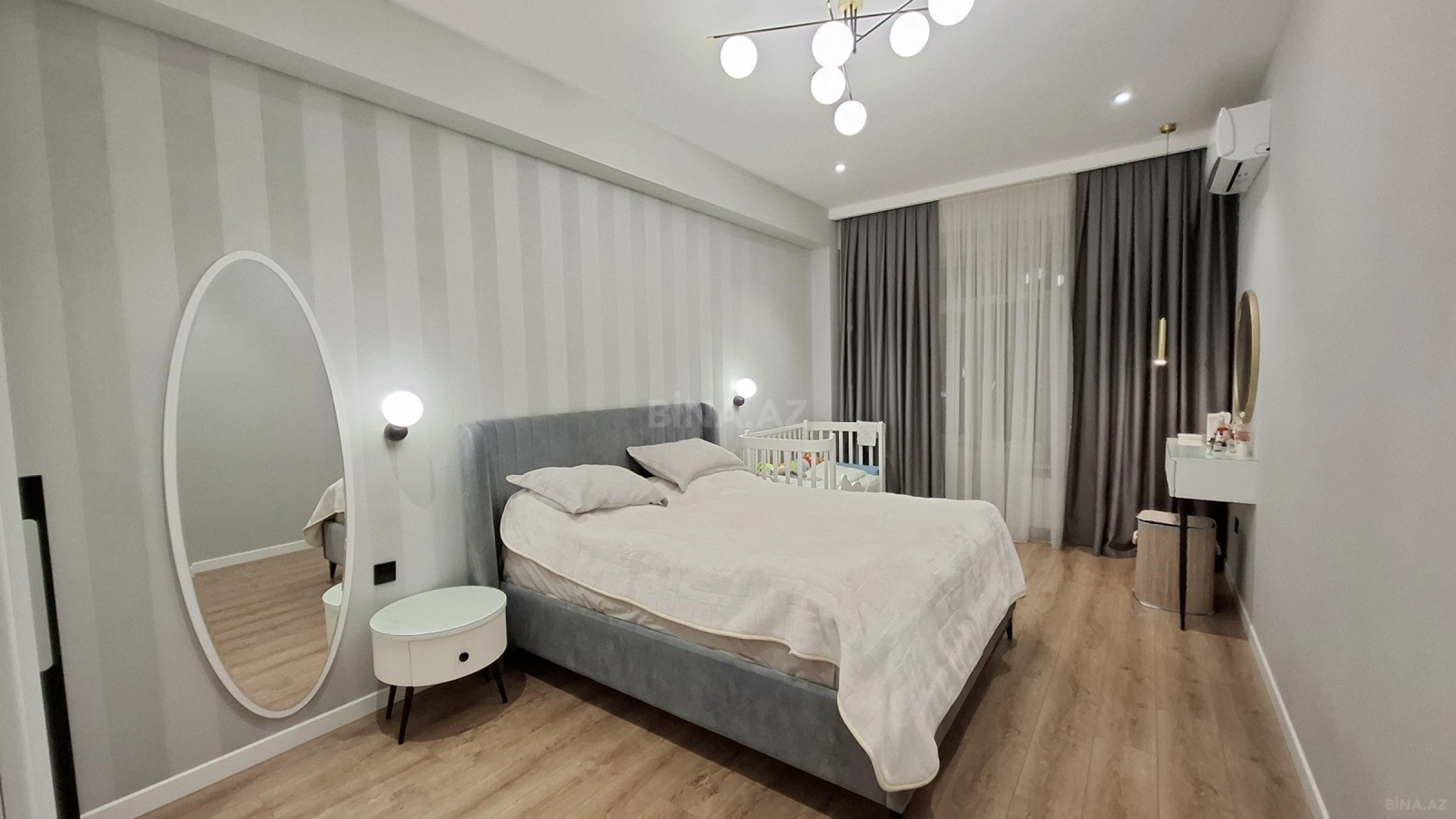 Satılır 2 otaqlı mənzil 75 m²
