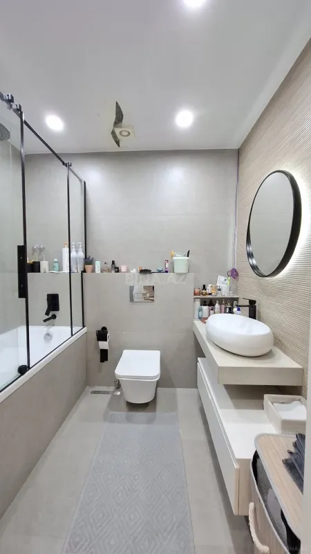 Satılır 2 otaqlı mənzil 75 m²