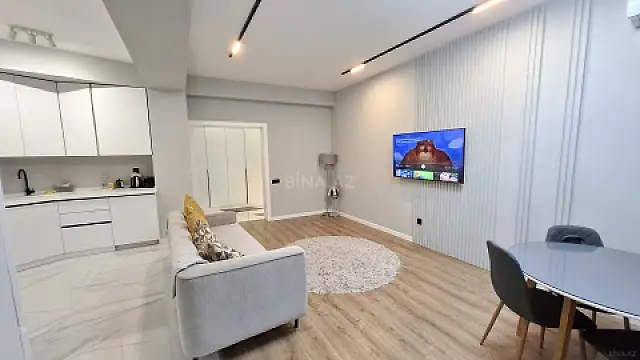 Satılır 2 otaqlı mənzil 75 m²