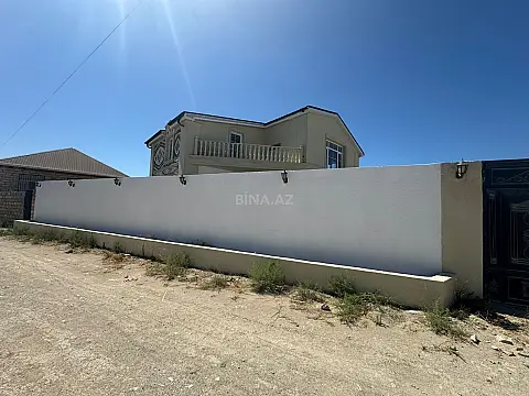 Satılır 4 otaqlı həyət evi 150 m²