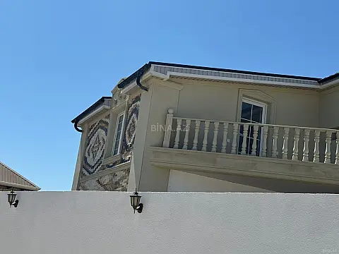 Satılır 4 otaqlı həyət evi 150 m² — Bakı, Binə 4 otaq 150.00 m²