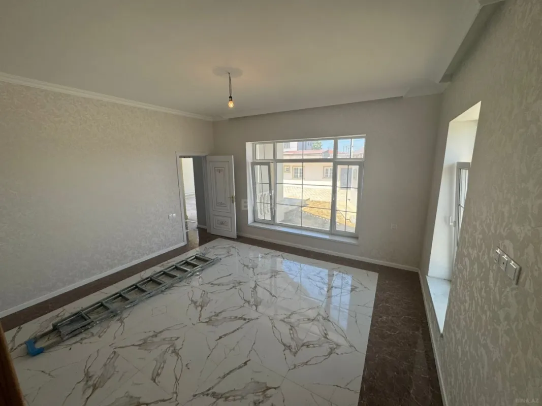 Satılır 4 otaqlı həyət evi 150 m²
