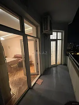 Kirayə verilir 3 otaqlı mənzil 178 m²