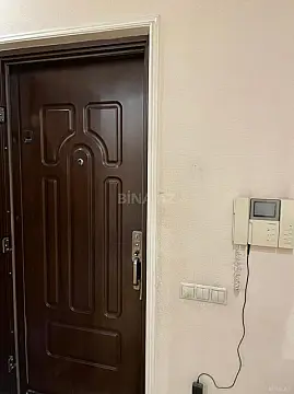 Kirayə verilir 3 otaqlı mənzil 178 m²