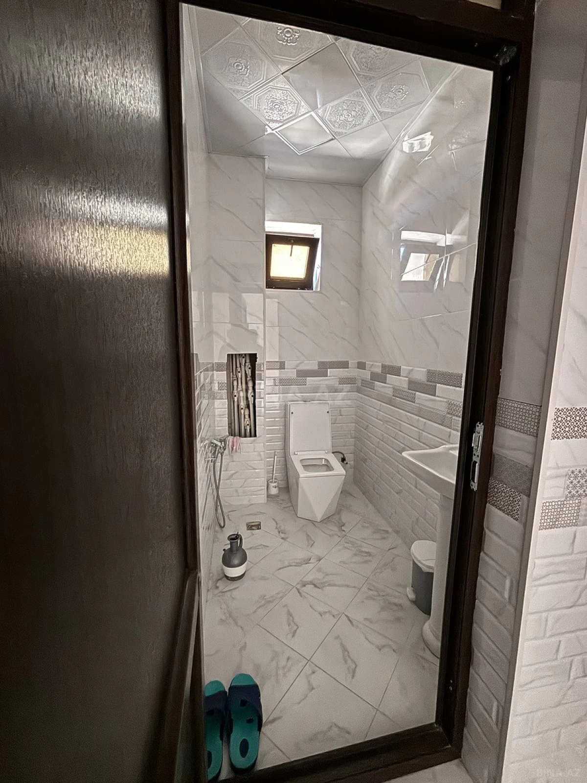 Satılır 7 otaqlı həyət evi 275 m²