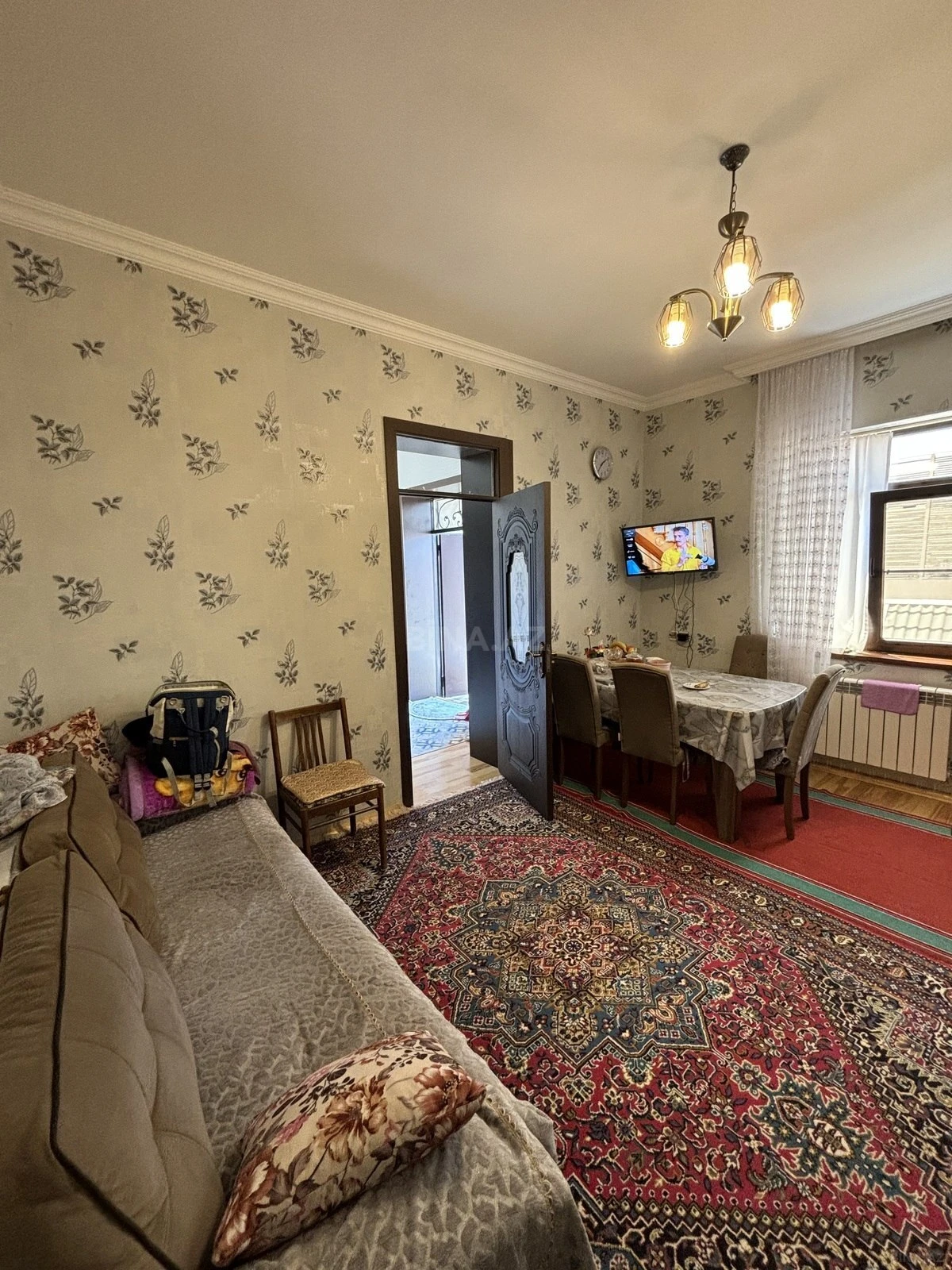 Satılır 7 otaqlı həyət evi 275 m²