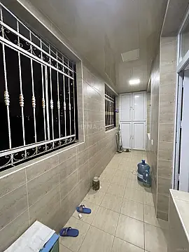 Satılır 5 otaqlı mənzil 120 m²