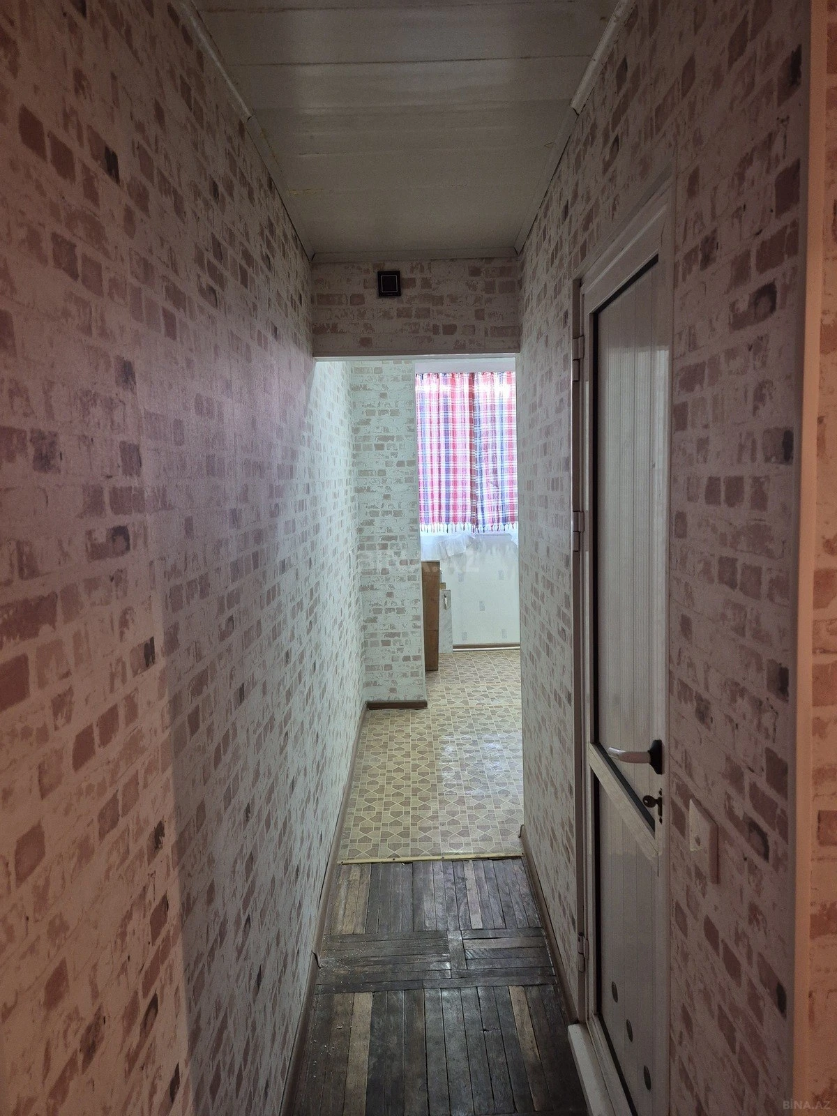 Satılır 1 otaqlı mənzil 35 m²