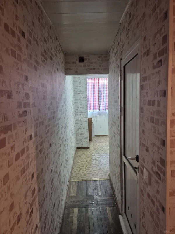 Satılır 1 otaqlı mənzil 35 m²