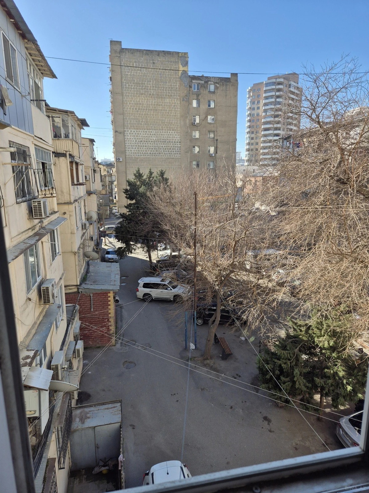 Satılır 1 otaqlı mənzil 35 m²