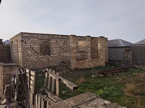 Satılır torpaq sahəsi 4 m²