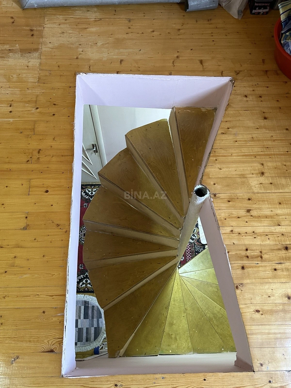 Satılır 3 otaqlı həyət evi 100 m²