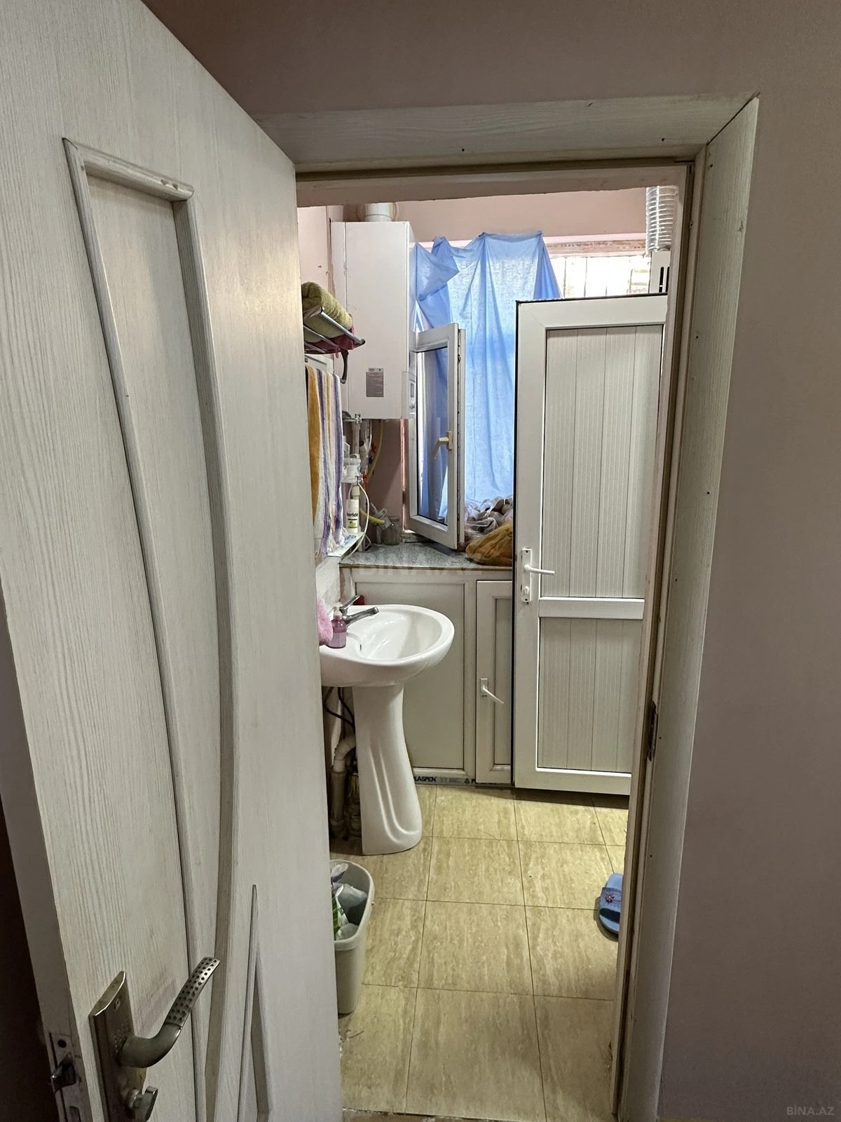 Satılır 3 otaqlı həyət evi 100 m²