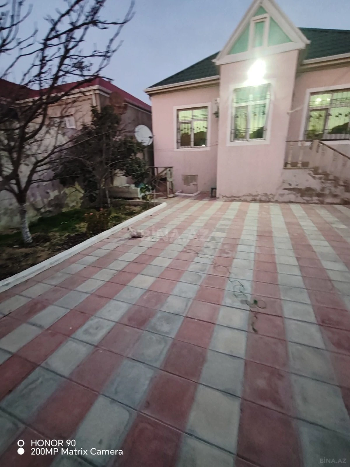 Satılır 3 otaqlı həyət evi 90 m²