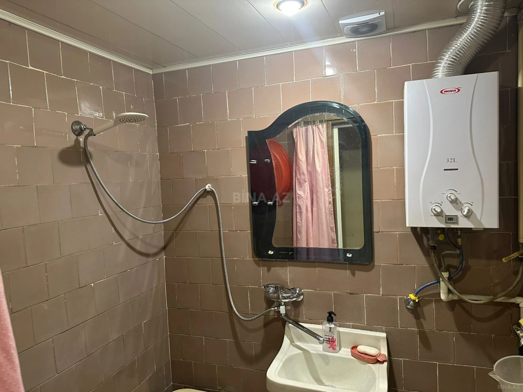 Satılır 3 otaqlı mənzil 90 m²