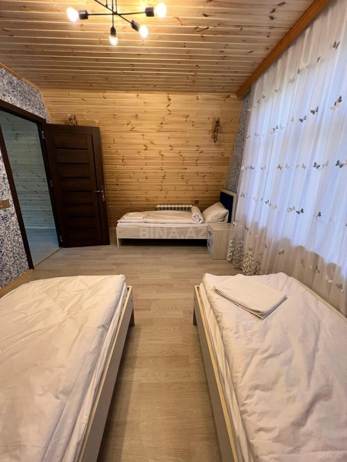 Kirayə verilir 5 otaqlı həyət evi 200 m²