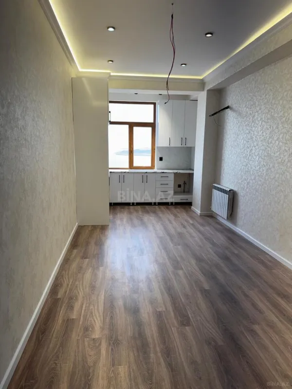 Satılır 3 otaqlı mənzil 92 m²