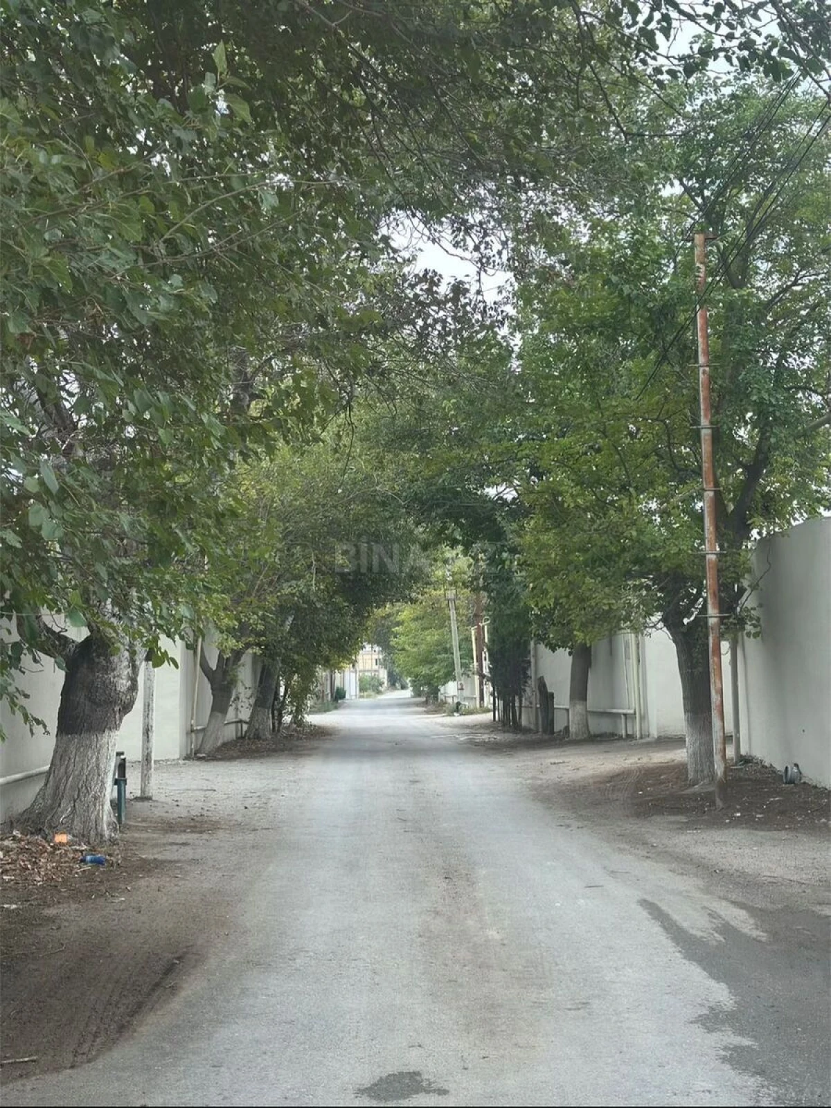 Satılır torpaq sahəsi 12 m²