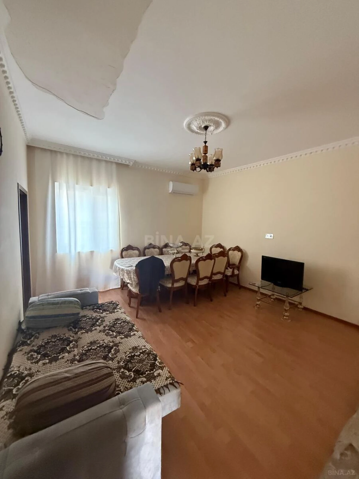 Satılır 4 otaqlı həyət evi 120 m²