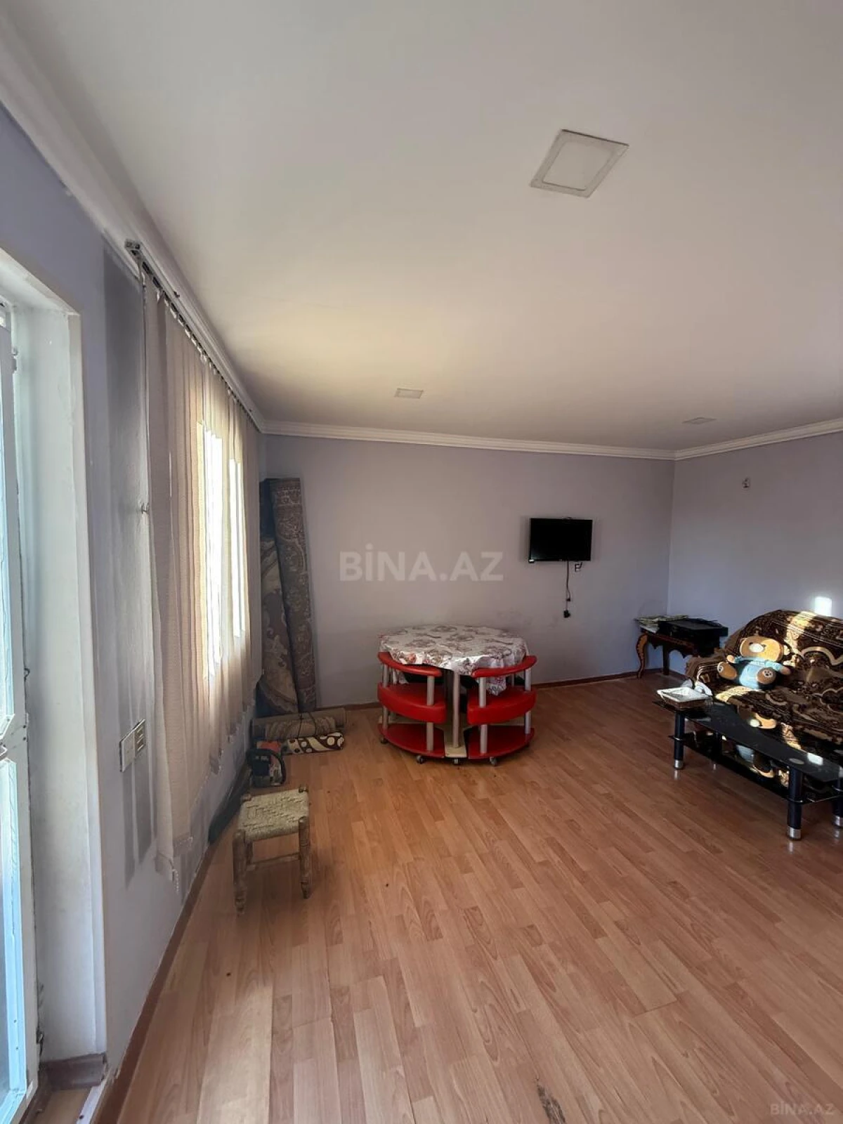 Satılır 4 otaqlı həyət evi 120 m²