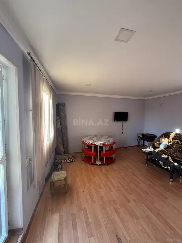 Satılır 4 otaqlı həyət evi 120 m²
