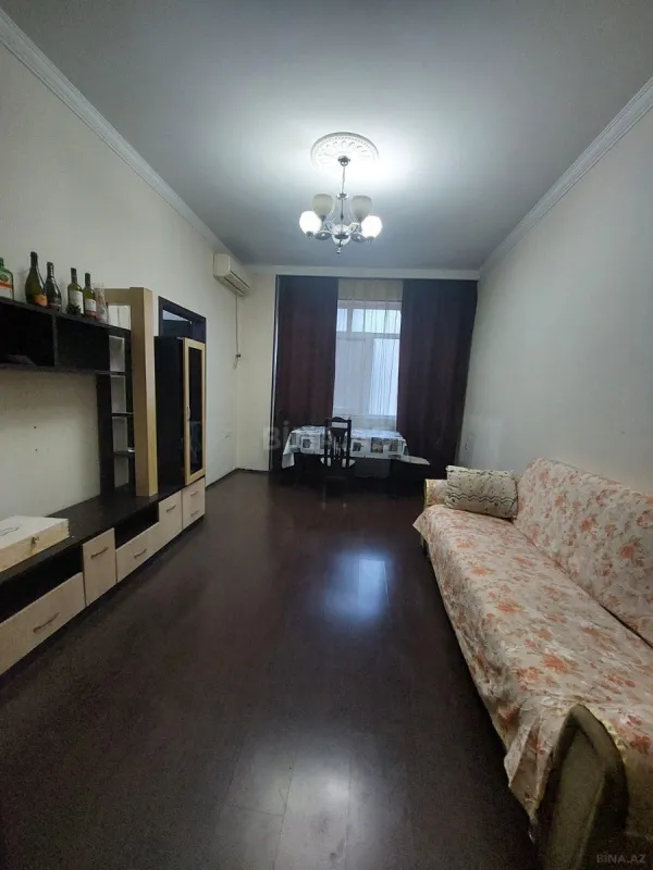 Satılır 2 otaqlı mənzil 55 m²
