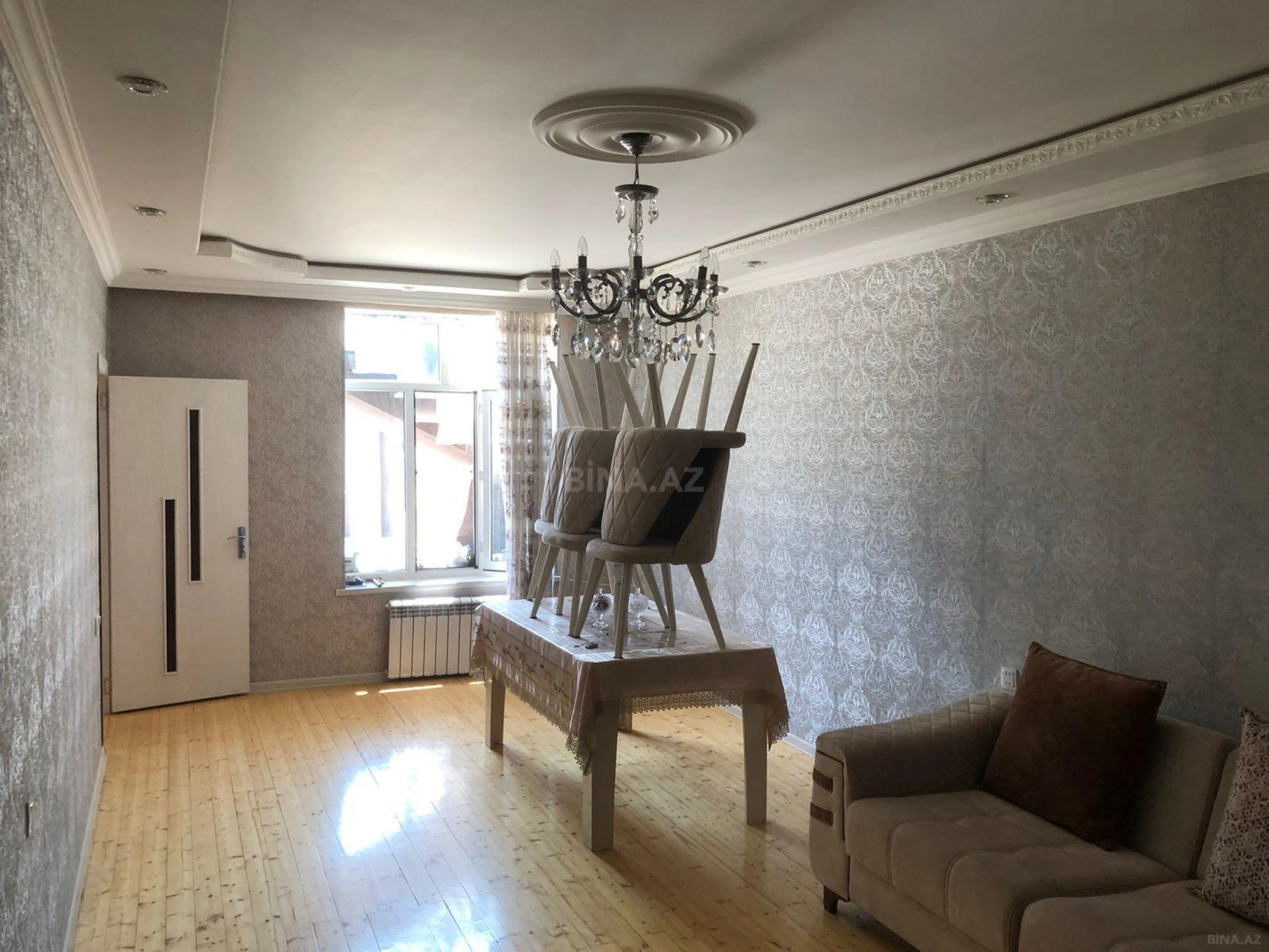 Satılır 5 otaqlı həyət evi 190 m²