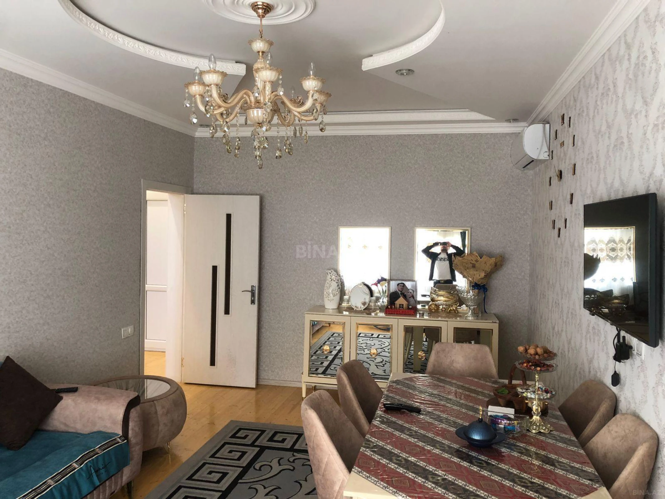Satılır 5 otaqlı həyət evi 190 m²