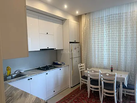 Kirayə verilir 3 otaqlı mənzil 137 m²