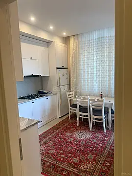 Kirayə verilir 3 otaqlı mənzil 137 m²