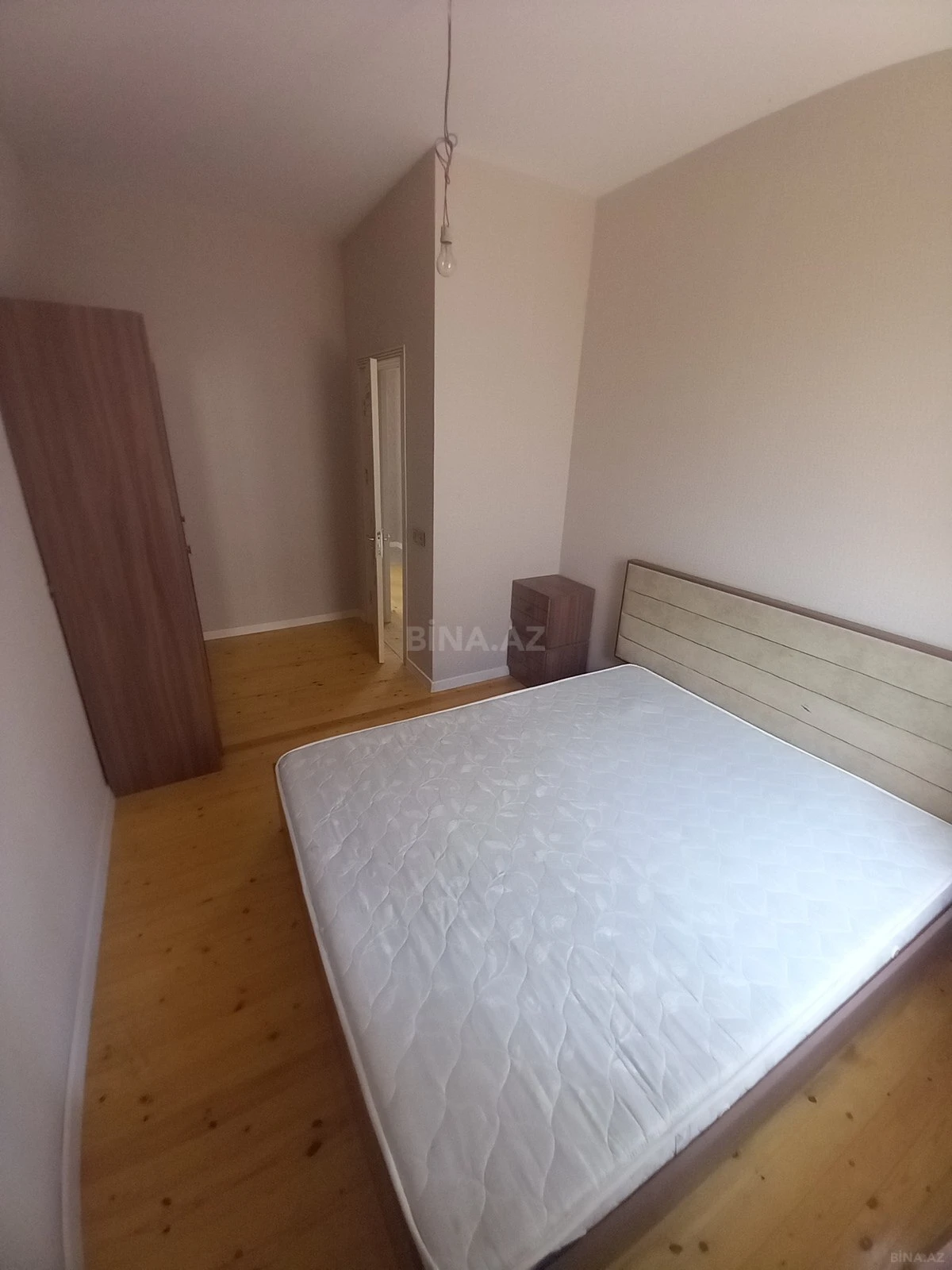 Satılır 4 otaqlı həyət evi 140 m²