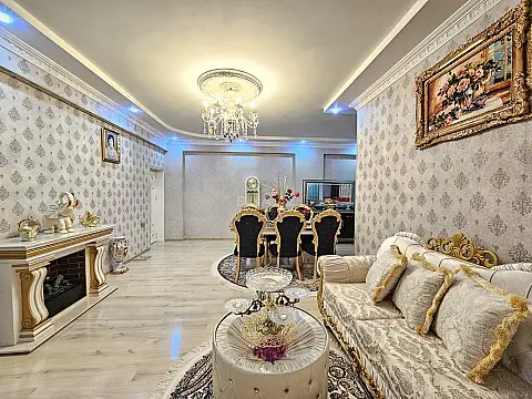 Satılır 3 otaqlı mənzil 125 m²