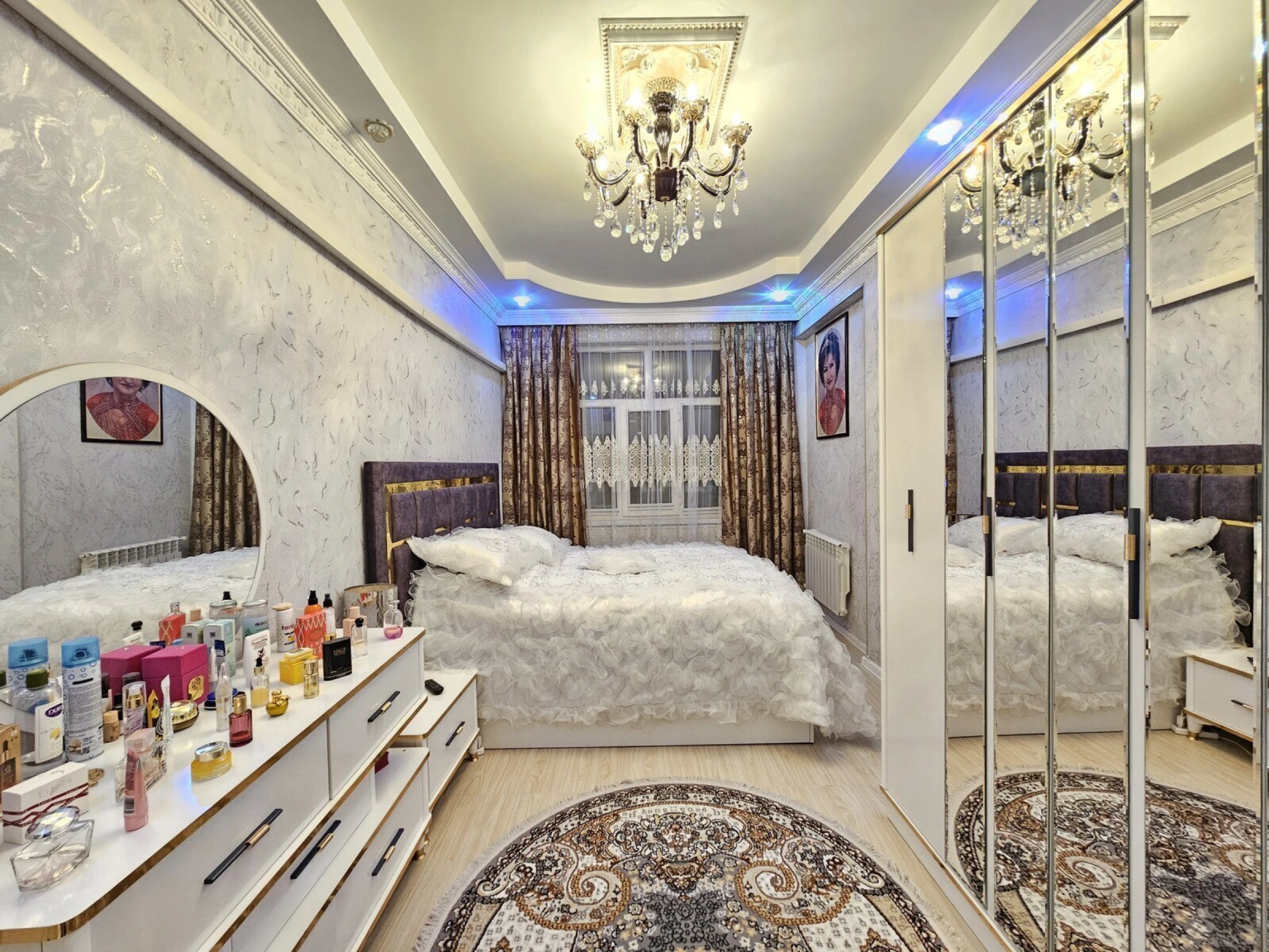 Satılır 3 otaqlı mənzil 125 m²