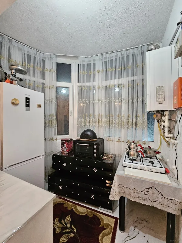 Satılır 3 otaqlı mənzil 125 m²