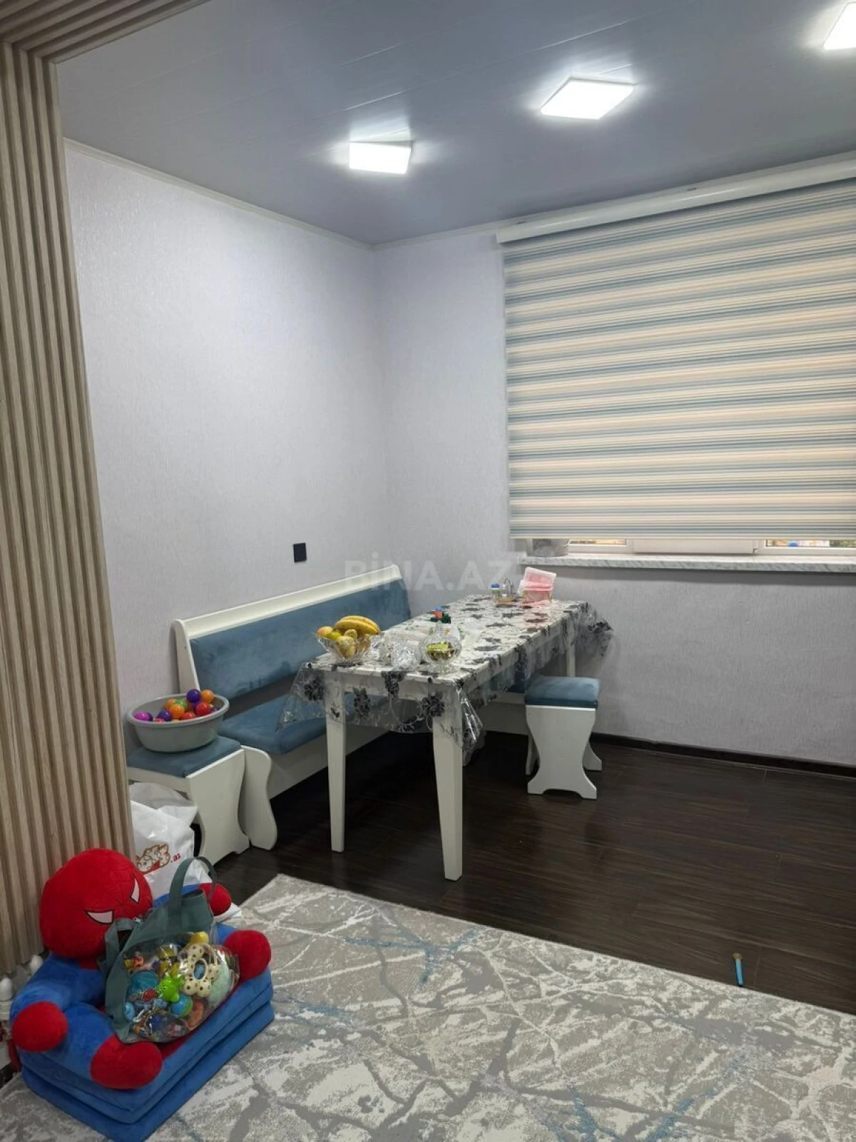 Satılır 2 otaqlı mənzil 74 m²