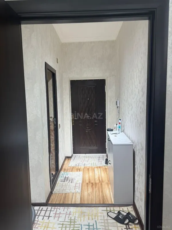 Satılır 2 otaqlı mənzil 74 m²