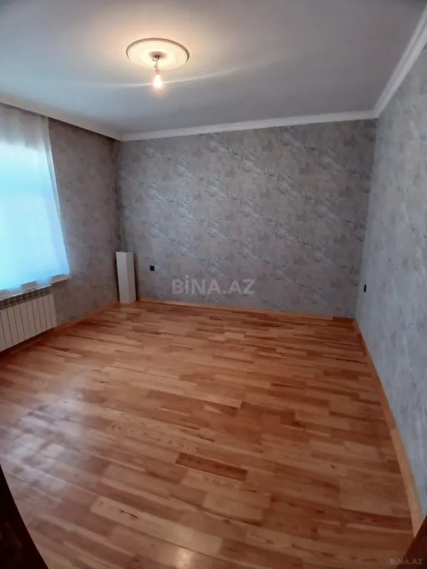 Satılır 5 otaqlı həyət evi 220 m²